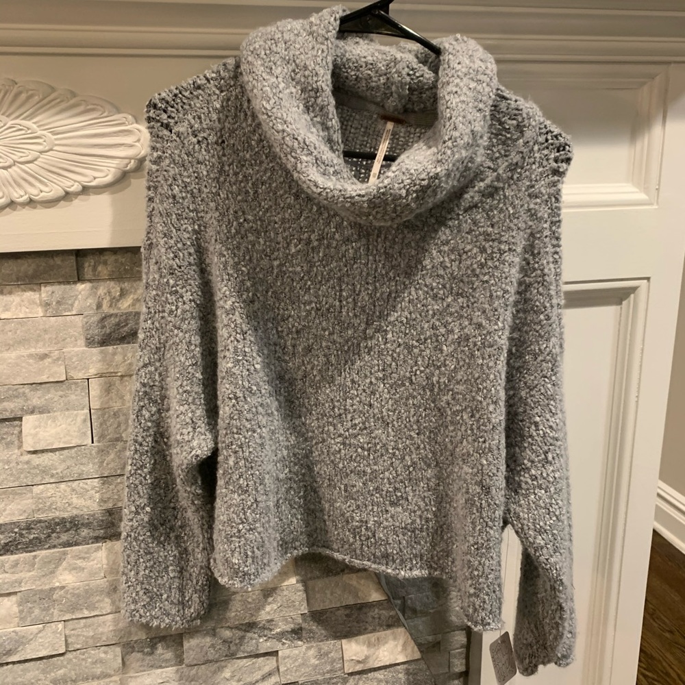 Free people BFF sweater NWT - Picture 3 of 7
